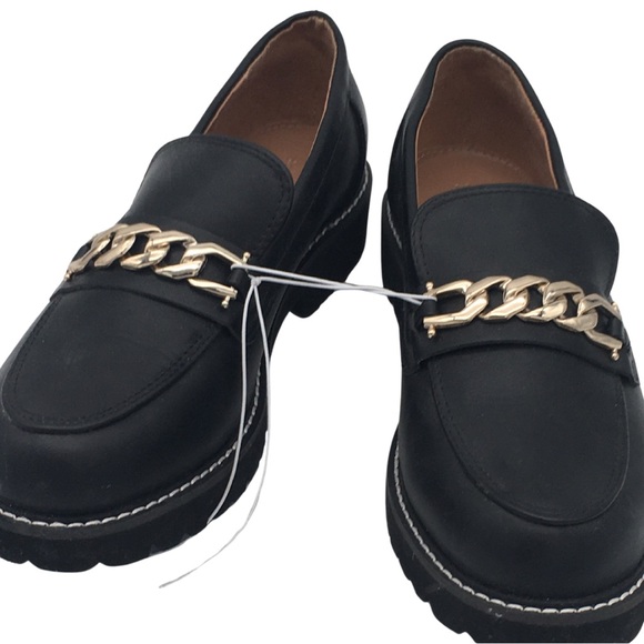 BCBG black Lug sole Loafers Vegan Leather with Gold Chain detail NWOT size 8 - Picture 6 of 16